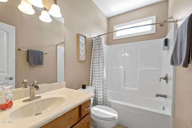 177 North Forest Lane, Blountville, TN 37617