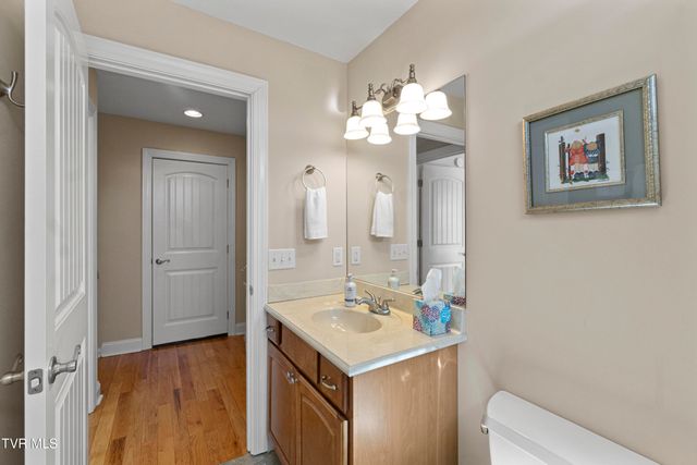 177 North Forest Lane, Blountville, TN 37617