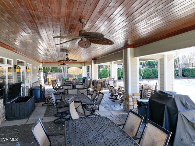 177 North Forest Lane, Blountville, TN 37617