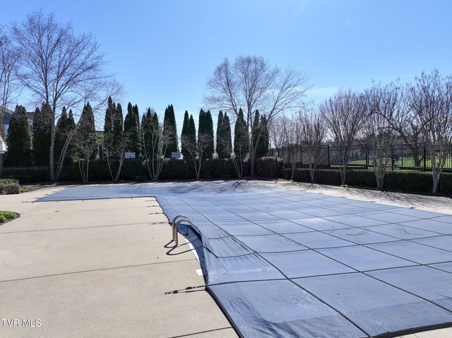 177 North Forest Lane, Blountville, TN 37617