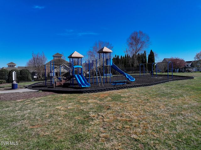 177 North Forest Lane, Blountville, TN 37617