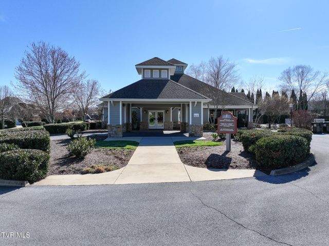 177 North Forest Lane, Blountville, TN 37617