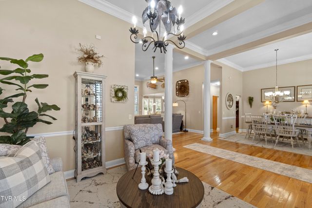 177 North Forest Lane, Blountville, TN 37617