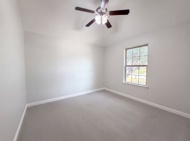 120 Donna Circle, Granbury, TX 76049