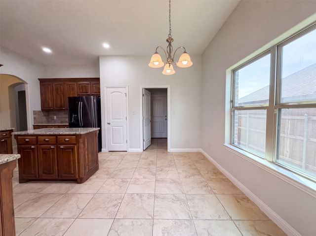 120 Donna Circle, Granbury, TX 76049