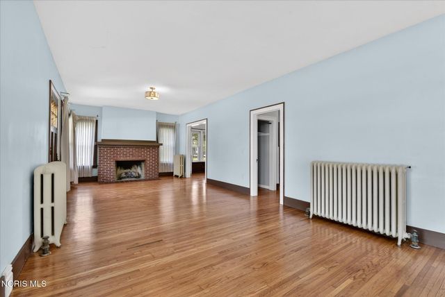 326 E Dudley Street, Maumee, OH 43537