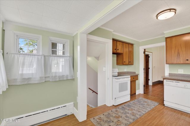 326 E Dudley Street, Maumee, OH 43537