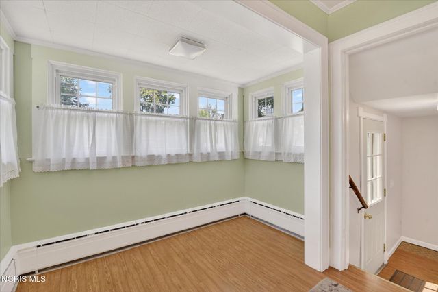 326 E Dudley Street, Maumee, OH 43537