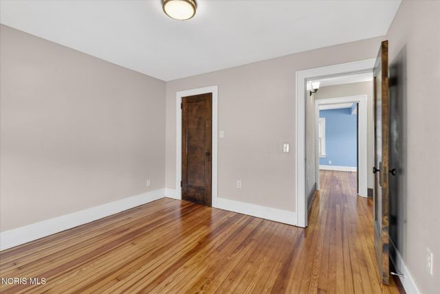 326 E Dudley Street, Maumee, OH 43537
