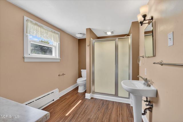 326 E Dudley Street, Maumee, OH 43537