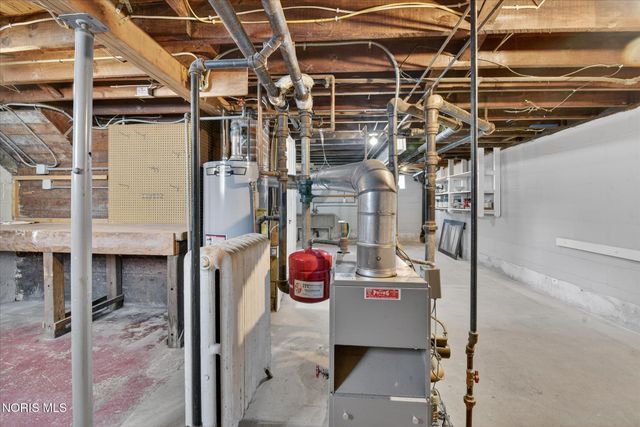 326 E Dudley Street, Maumee, OH 43537
