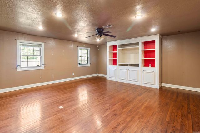 25 Pleasant Street, Cabot, AR 72023