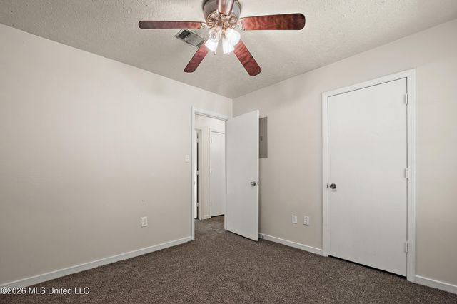 173 Thousand Oaks Circle, Jackson, MS 39212