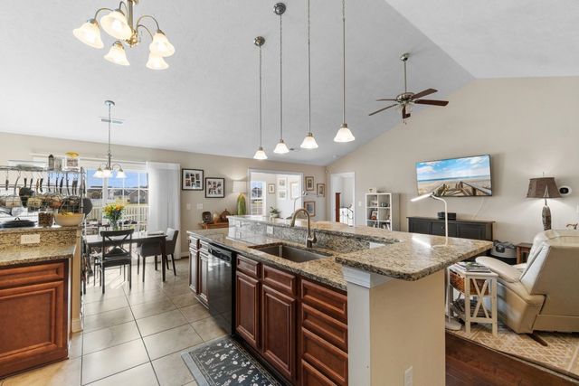 190 Camrose Way, Myrtle Beach, SC 29588