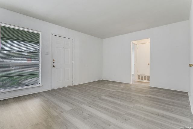 528 Southtrail, San Antonio, TX 78216