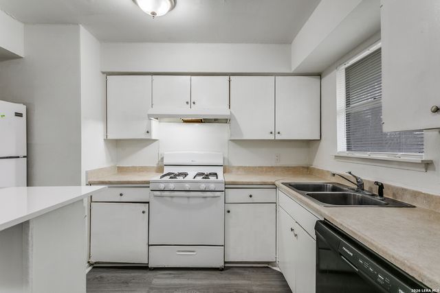 528 Southtrail, San Antonio, TX 78216