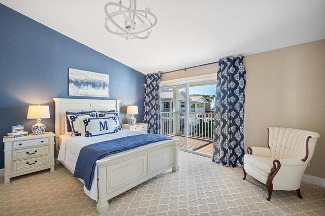 135 BATH CLUB CIRCLE, North Redington Beach, FL 33708