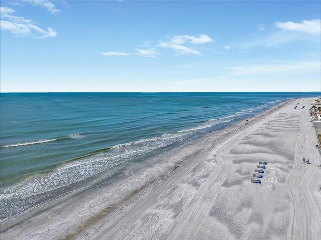 135 BATH CLUB CIRCLE, North Redington Beach, FL 33708