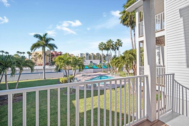 135 BATH CLUB CIRCLE, North Redington Beach, FL 33708