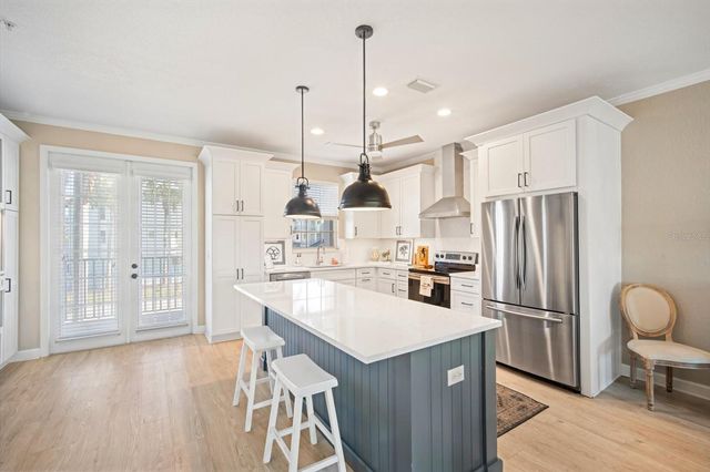 135 BATH CLUB CIRCLE, North Redington Beach, FL 33708