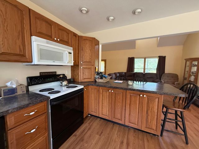 1225 W Sun Oil Road, Gladwin, MI 48624