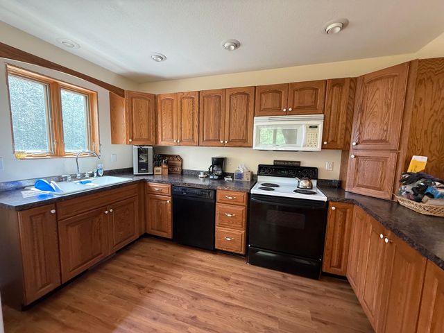 1225 W Sun Oil Road, Gladwin, MI 48624