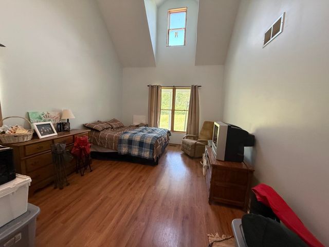 1225 W Sun Oil Road, Gladwin, MI 48624