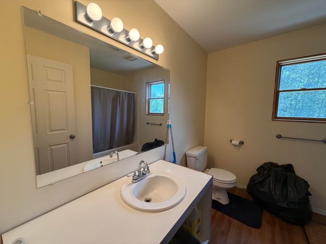 1225 W Sun Oil Road, Gladwin, MI 48624