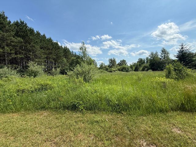 1225 W Sun Oil Road, Gladwin, MI 48624