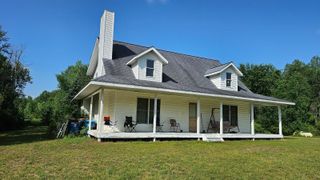 1225 W Sun Oil Road, Gladwin, MI 48624