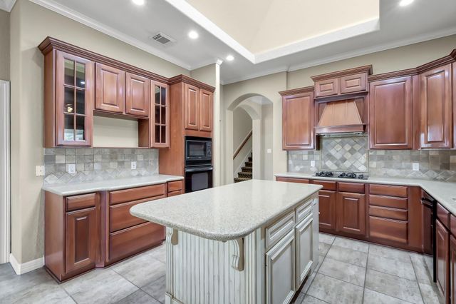 25536 Richards Road, Spring, TX 77386