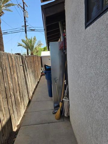 704 S H Street, Imperial, CA 92251