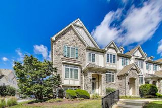 347 Sype Drive, Carol Stream, IL 60188