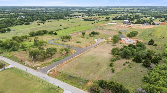 1925 Valley Ranch Road, Blanchard, OK 73010