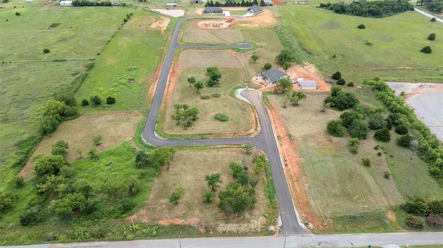 1925 Valley Ranch Road, Blanchard, OK 73010