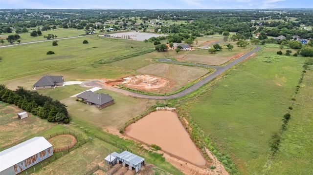 1925 Valley Ranch Road, Blanchard, OK 73010