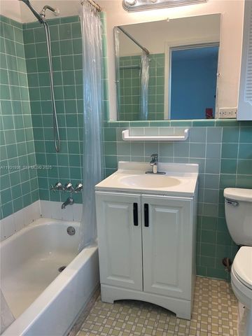 10178 Collins Ave 202, Bal Harbour, FL 33154