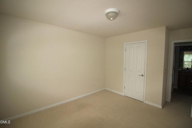8709 Owl Roost Place, Raleigh, NC 27617