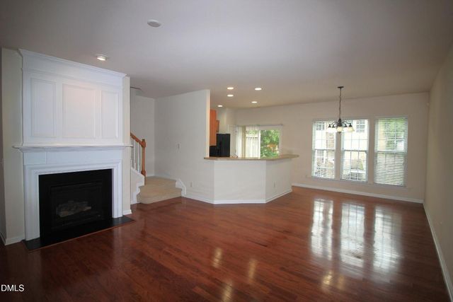 8709 Owl Roost Place, Raleigh, NC 27617