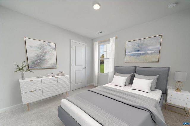 322 OLDFIELD DR, Charlottesville, VA 22902