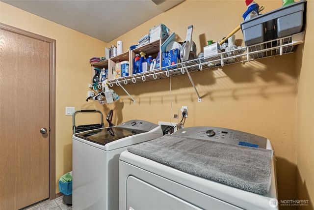 526 Haywire Road, Winlock, WA 98596