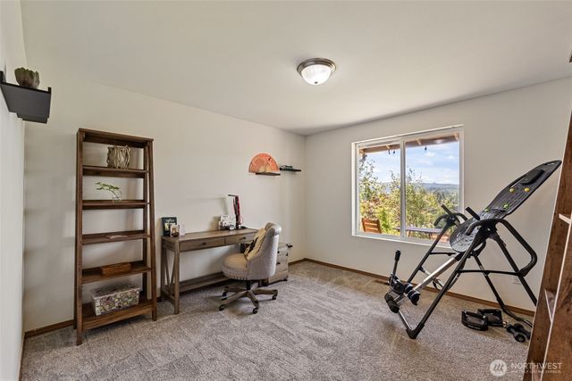 526 Haywire Road, Winlock, WA 98596