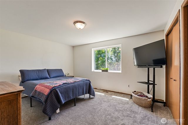526 Haywire Road, Winlock, WA 98596