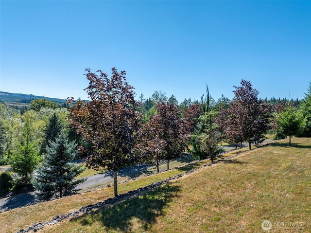 526 Haywire Road, Winlock, WA 98596