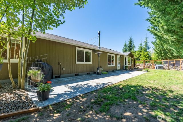 526 Haywire Road, Winlock, WA 98596
