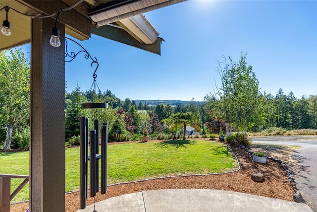 526 Haywire Road, Winlock, WA 98596