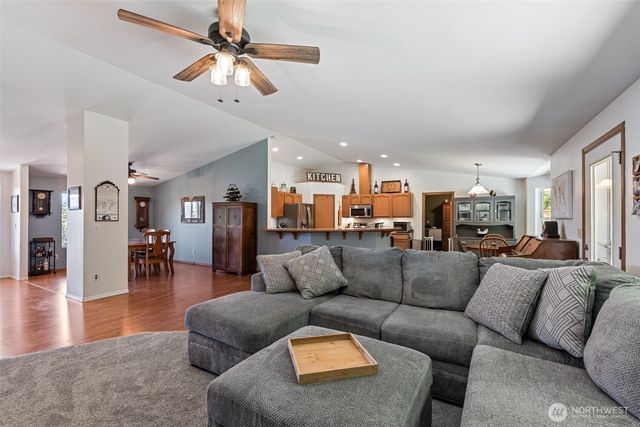 526 Haywire Road, Winlock, WA 98596