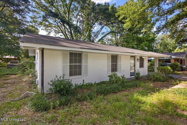 6548 George Washington Drive, Jackson, MS 39213