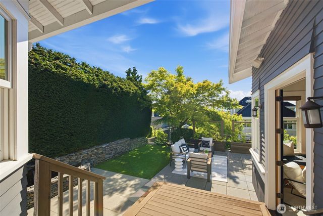 1625 7th Avenue W, Seattle, WA 98119