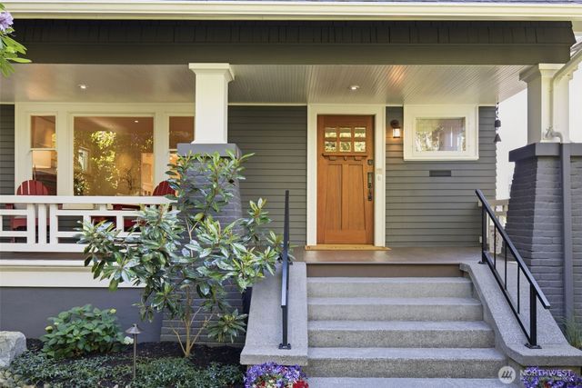 1625 7th Avenue W, Seattle, WA 98119
